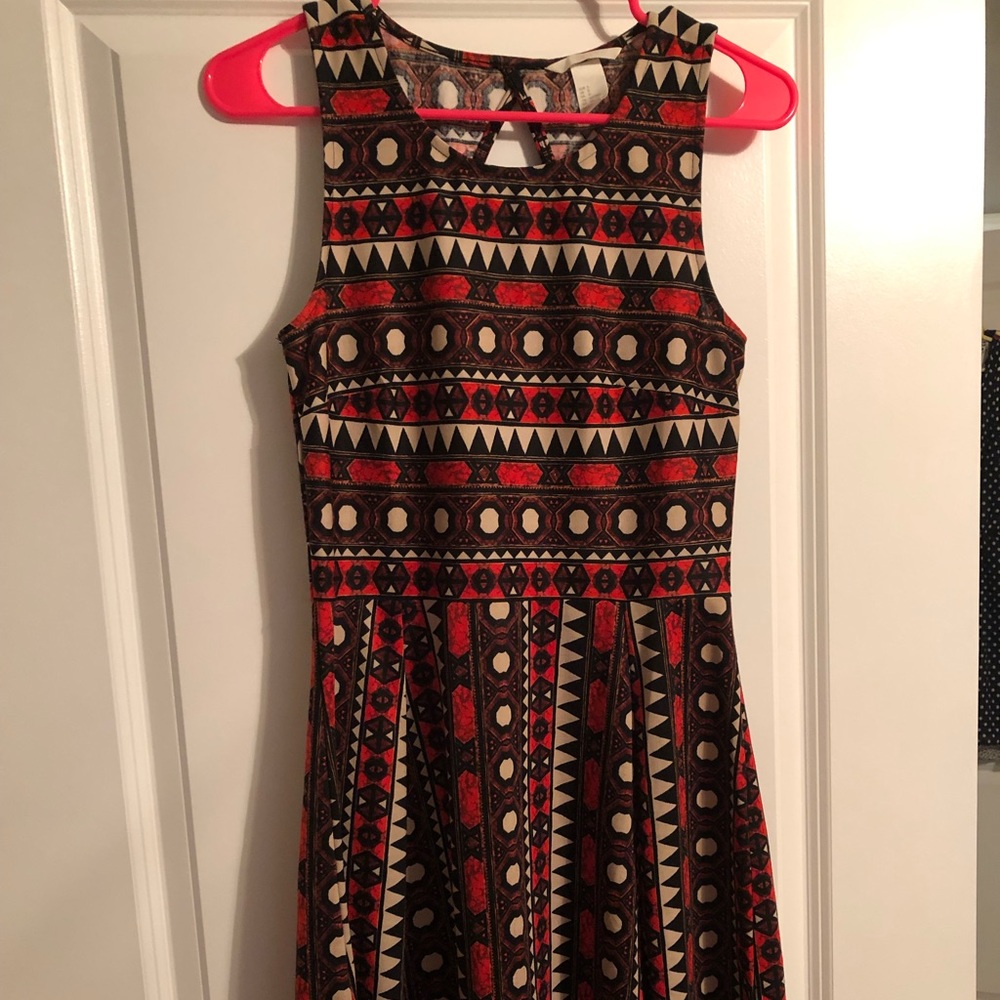 Aztec pattern dress - Picture 2 of 4